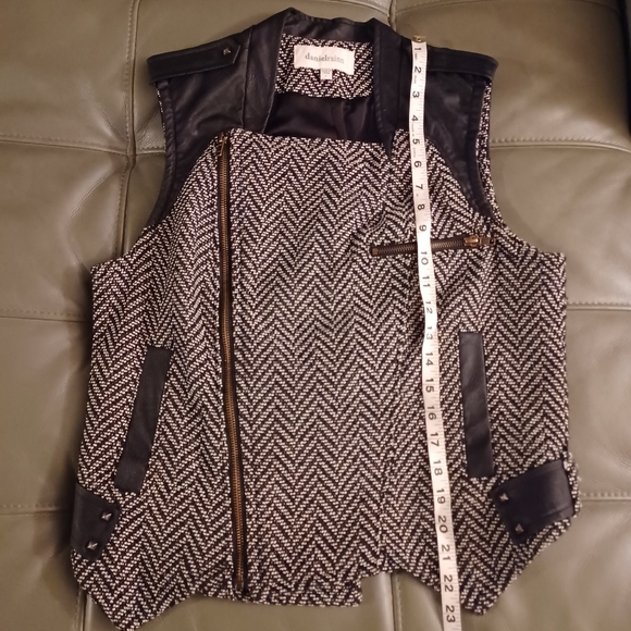 Daniel Rainn Herringbone Faux Leather Vest • Size L - Picture 8 of 10